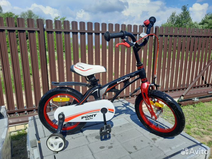 Детский велосипед 4 колесный