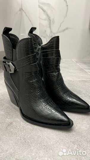 Казаки 38р новые