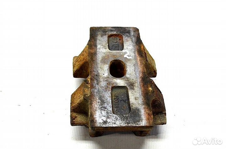 Клиновая проставка под рессору, ведущего моста, ле