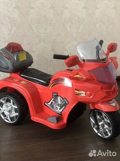 Детский электромобиль