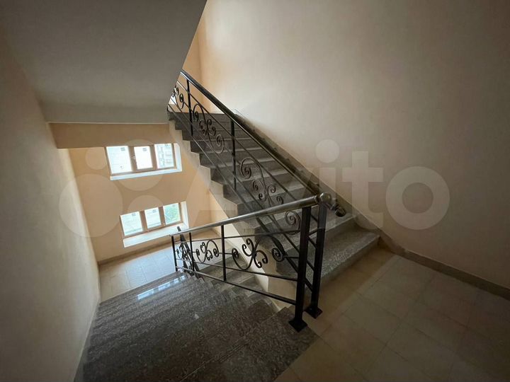 2-к. квартира, 66,6 м², 8/10 эт.