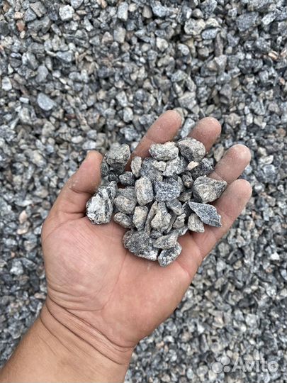 Щебень гранитный,гранитная крошка, отсев