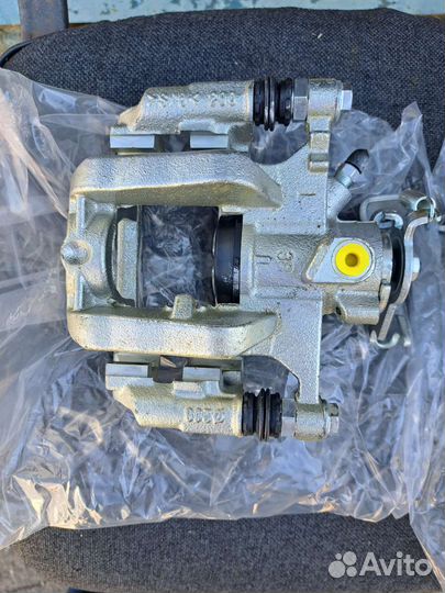 Суппорт задний левый / правый Круз,Опель, Орландо