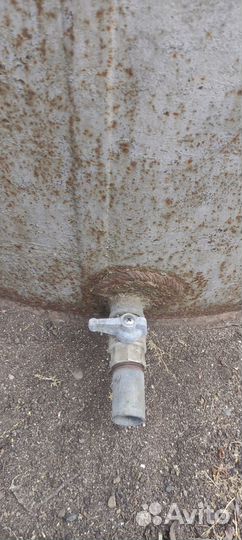 Продам металлическую бочку (чан)