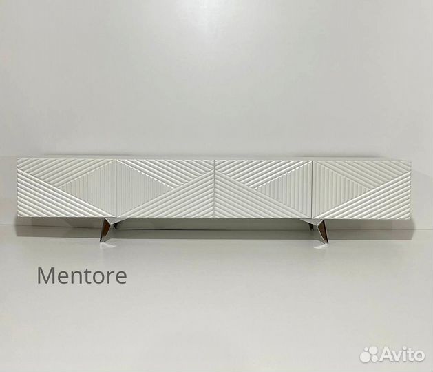 Тумба тв Bravo (на опорах или подвесная)