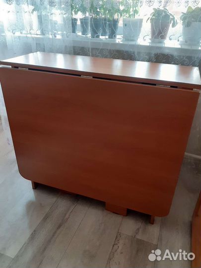 Стол -тумба