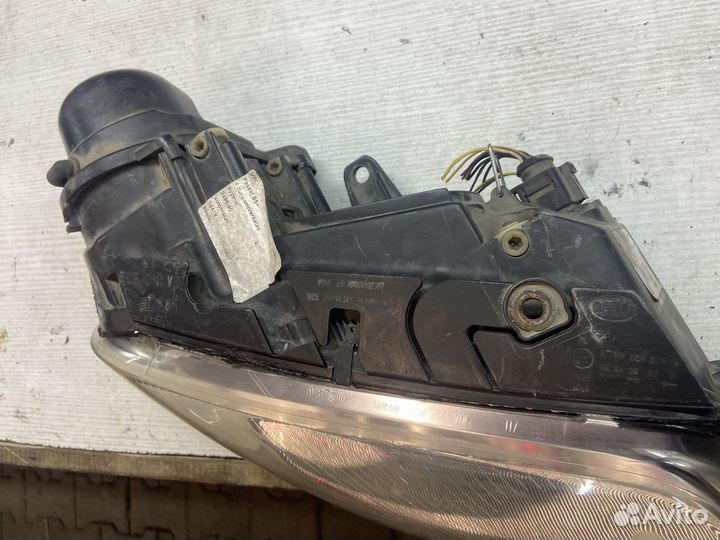 Фара passat b5 ксенон