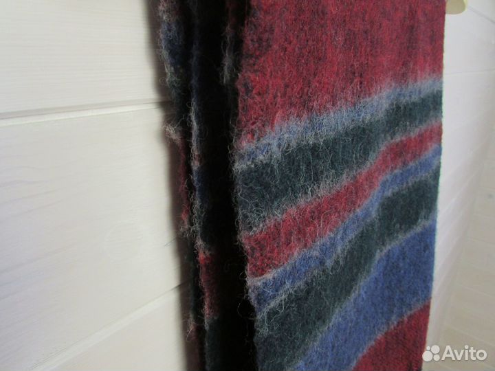 Шерстяной длинный шарф из натуральной шерсти