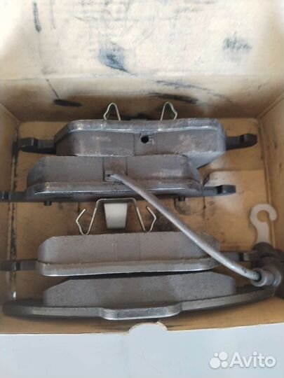 Тормозные колодки audi, volkswagen