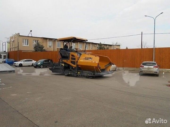 Асфальтобетоноукладчик XCMG RP705, 2023