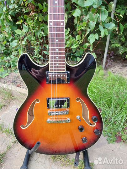 Полуакустика Ibanez AS 73 BS