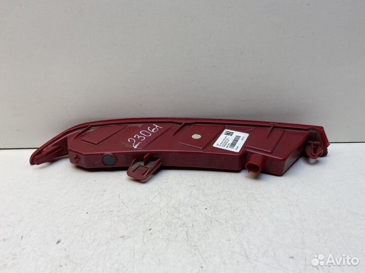 Фонарь задний в бампер правый Bmw X6 G06 2019+