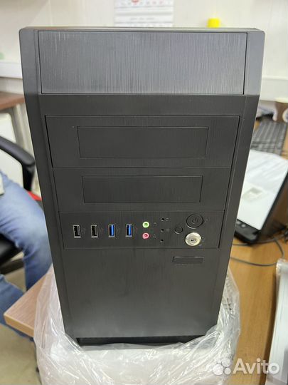 Компьютерный корпус Crown CMC-4803