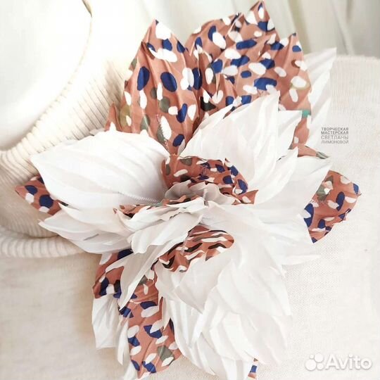 Аксессуар Брошь Цветок из ткани