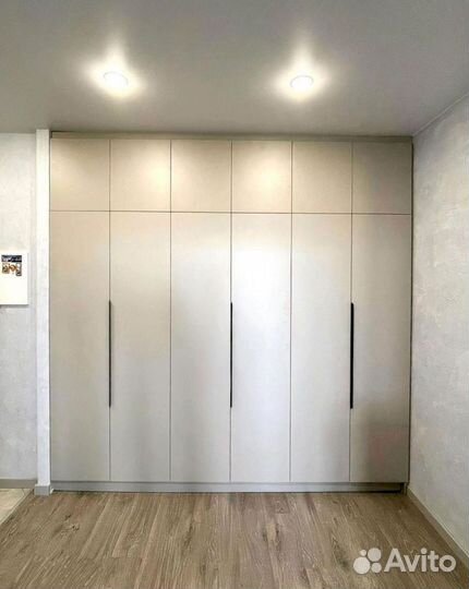 Шкафы распашные от производителя