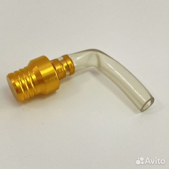 Крышка бензобака TTR125-250 с втулкой испарителем