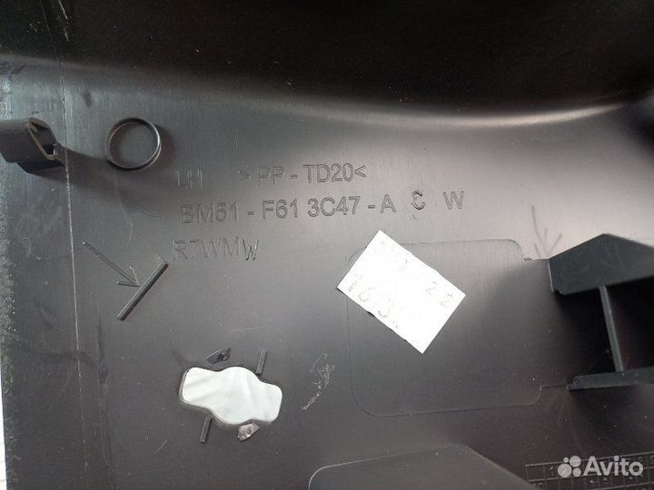 Обшивка задней стойки левой Ford Focus 3 1.6 pnda