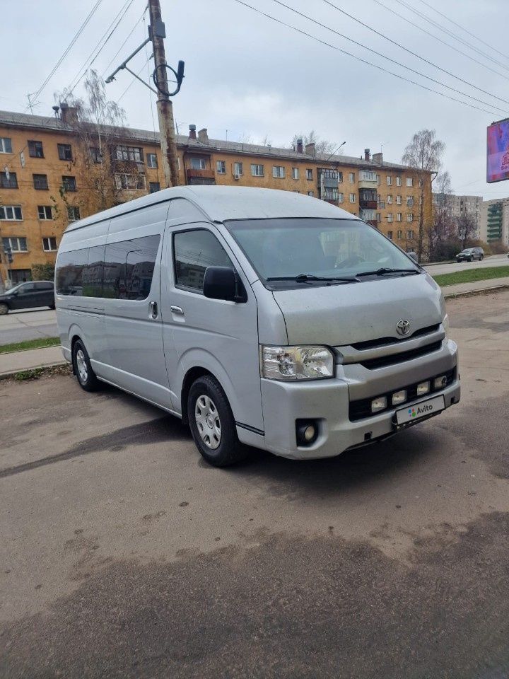 Toyota Hiace: фото владельца
