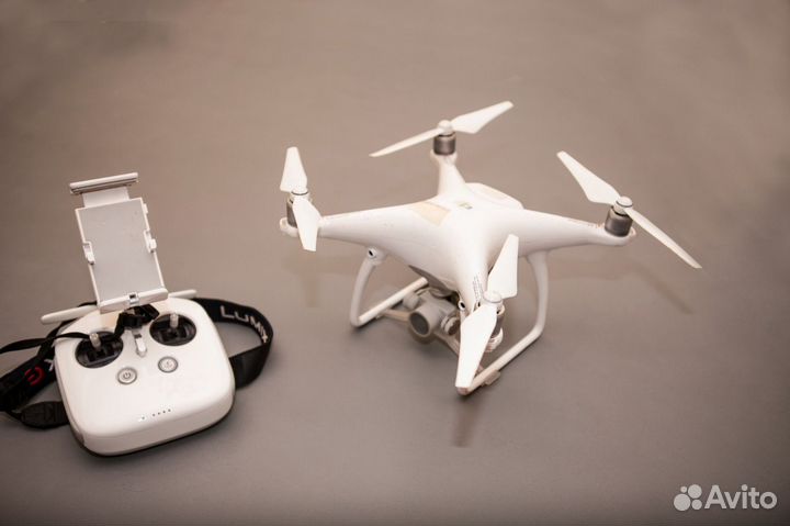 Квадрокоптер dji