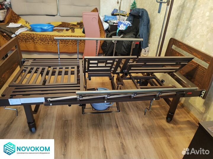 Медицинская кровать с туалетным устройством