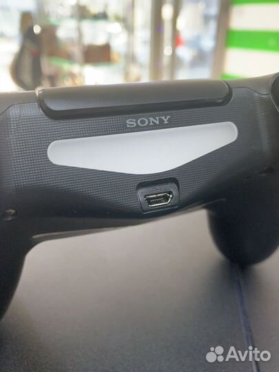 Артикул-38047- Геймпад на PS4