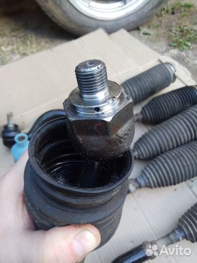 Наконечник рулевой Jeep Grand Cherokee WK2 C 2010