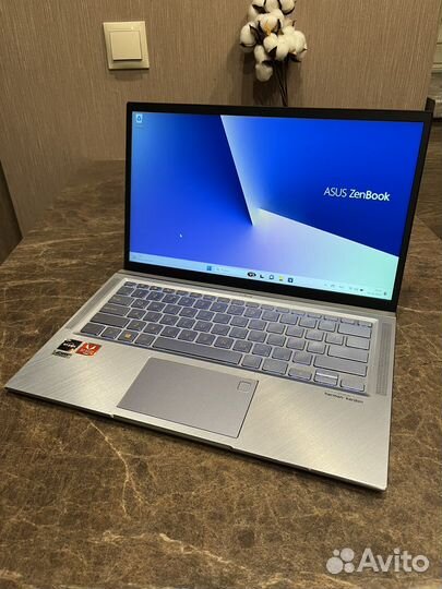 Ноутбук Asus Zenbook UM431DA-AM010T