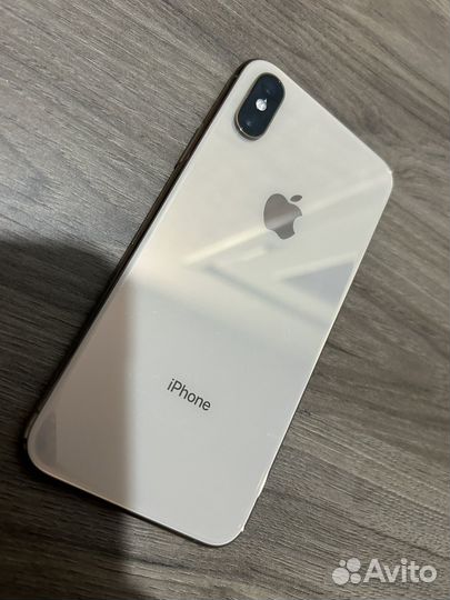 iPhone Xs, 256 ГБ