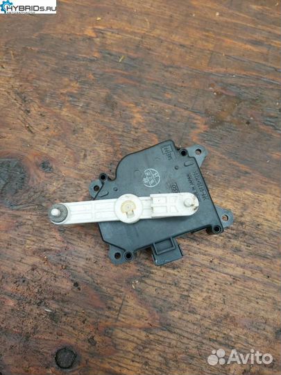 Моторчик заслонки печки Toyota Prius 2 NHW20 2010