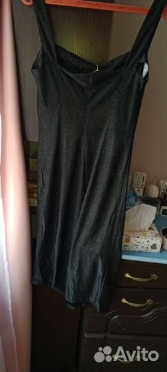 Продаю платья