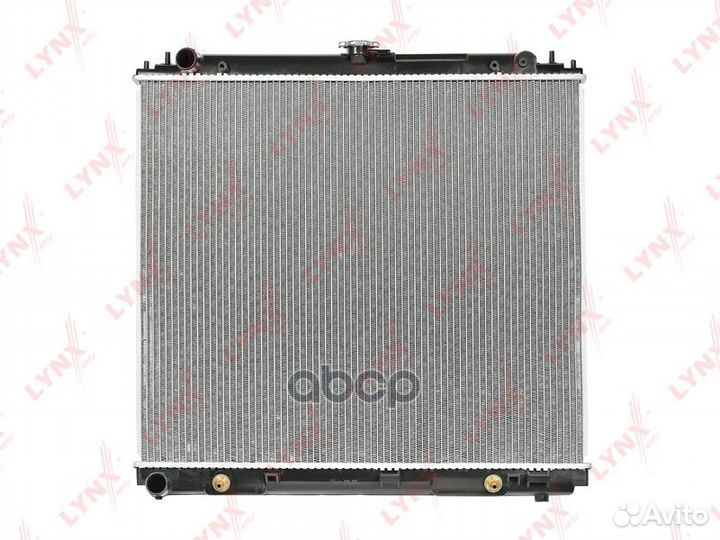 Радиатор охлаждения паяный AT Nissan pathfinder