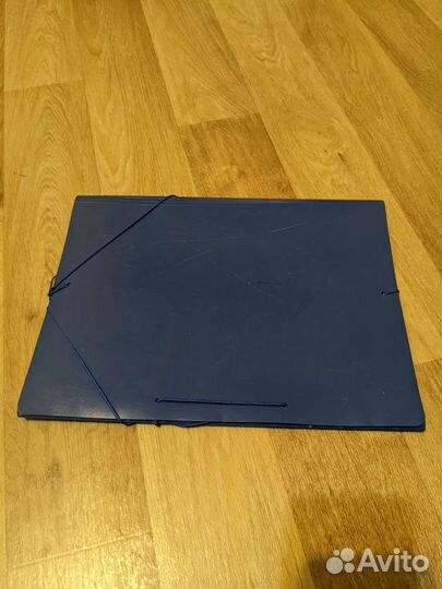 Школьные принадлежности