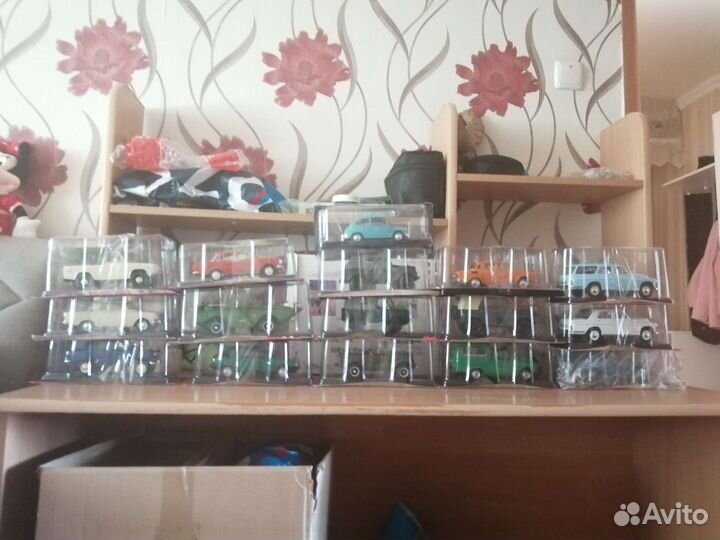 Коллекционные модели 1:24