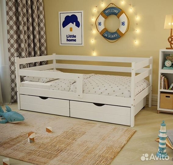 Детская кровать с бортиком