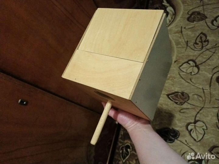 Гнездовой домик для волнистых попугаев