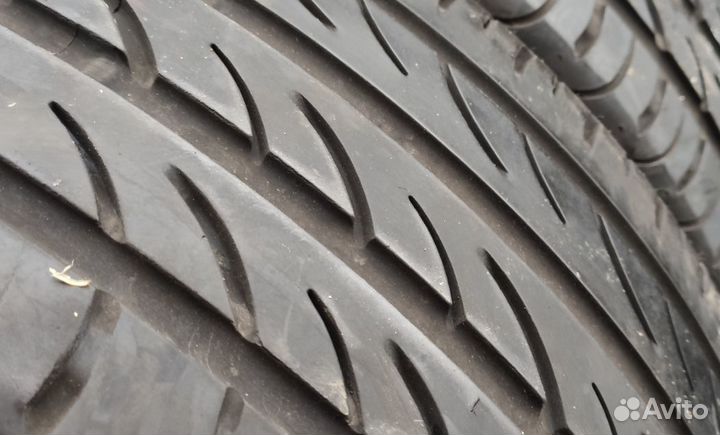 Pirelli P Zero Nero 205/40 R17