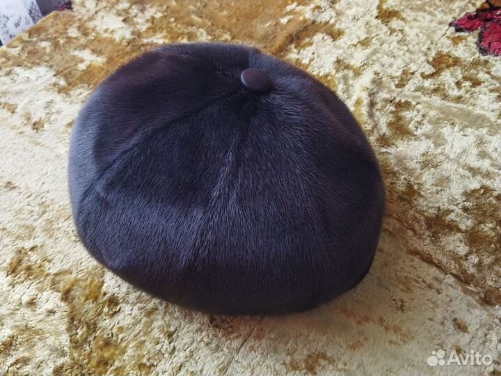 Меховая мужская кепка