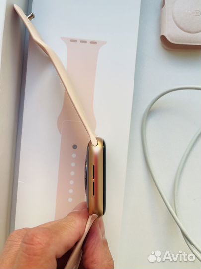 Часы apple watch 6 44 mm rose gold