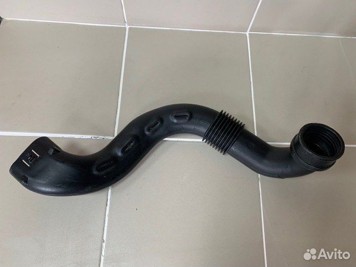 Патрубок воздушного фильтра Renault Duster 2 (Hjd)