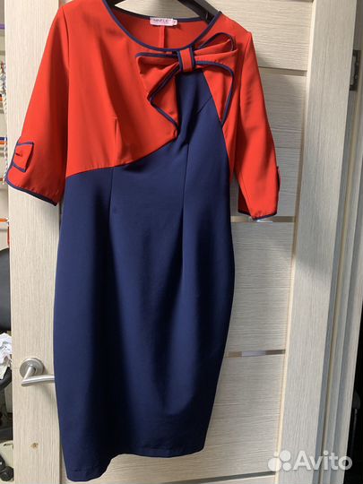 Платье женское 46 48