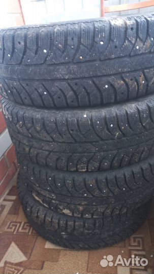 Bridgestone Ice Cruiser 7000S 175/65 R14