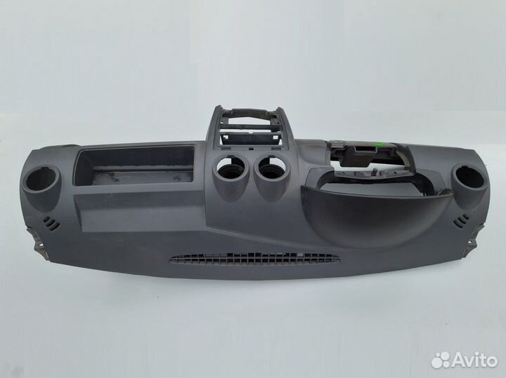 Торпедо Рено Логан 2005 2009