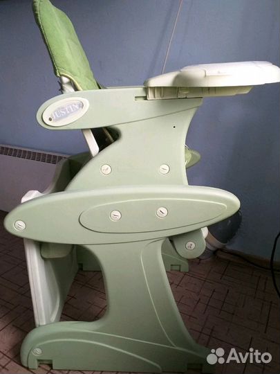 Детский стул-трансформер освободит маме руки
