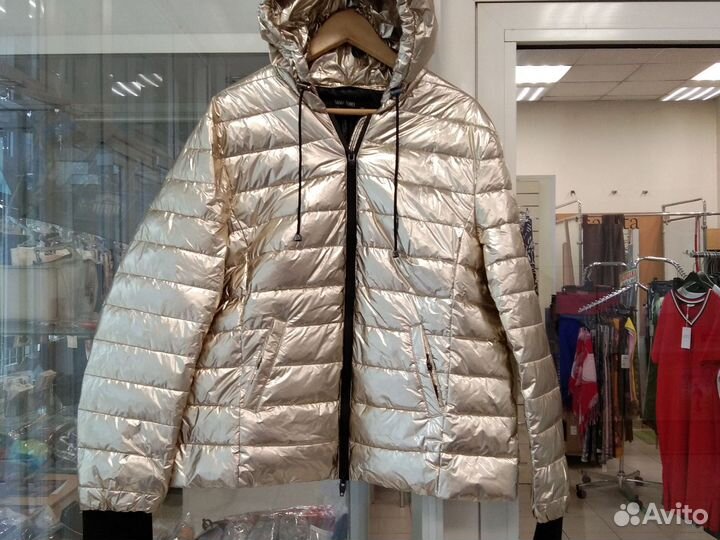 Куртка новая разм.50-52 MarkAurel