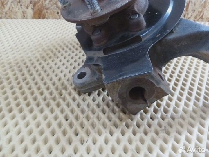 Кулак поворотный передний левый Nissan Teana J32 2008-2013 (40015JN00A)