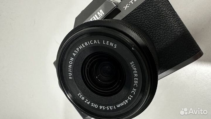 Fujifilm xt200