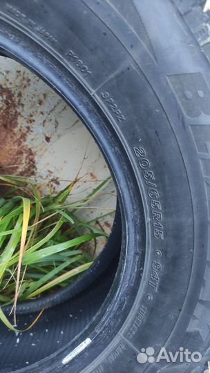 Bridgestone Blizzak Spike-02 205/65 R15 94T