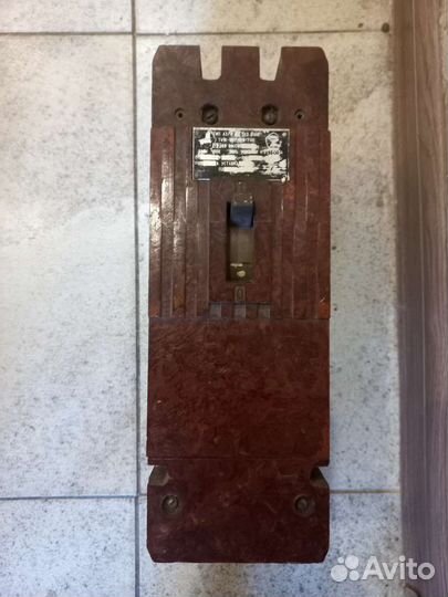 Автоматический выключатель А3712