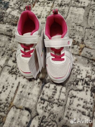 Кроссовки детские новые jomoto 28