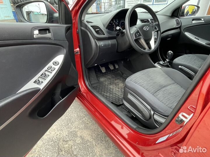 Hyundai Solaris 1.4 МТ, 2016, 72 000 км